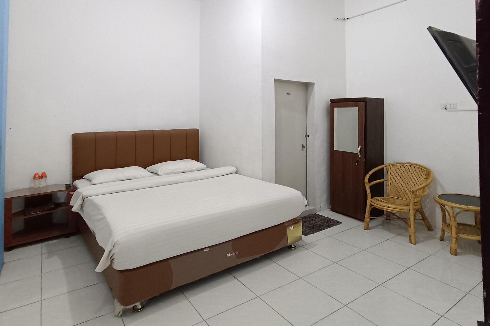 Hotel Oyo 92207 Koperasi