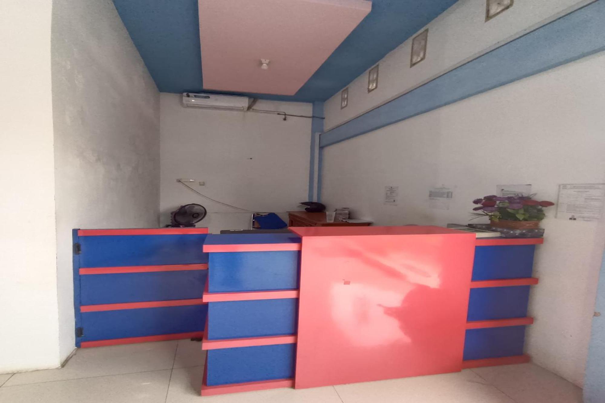 Hotel Oyo 92207 Koperasi 2*