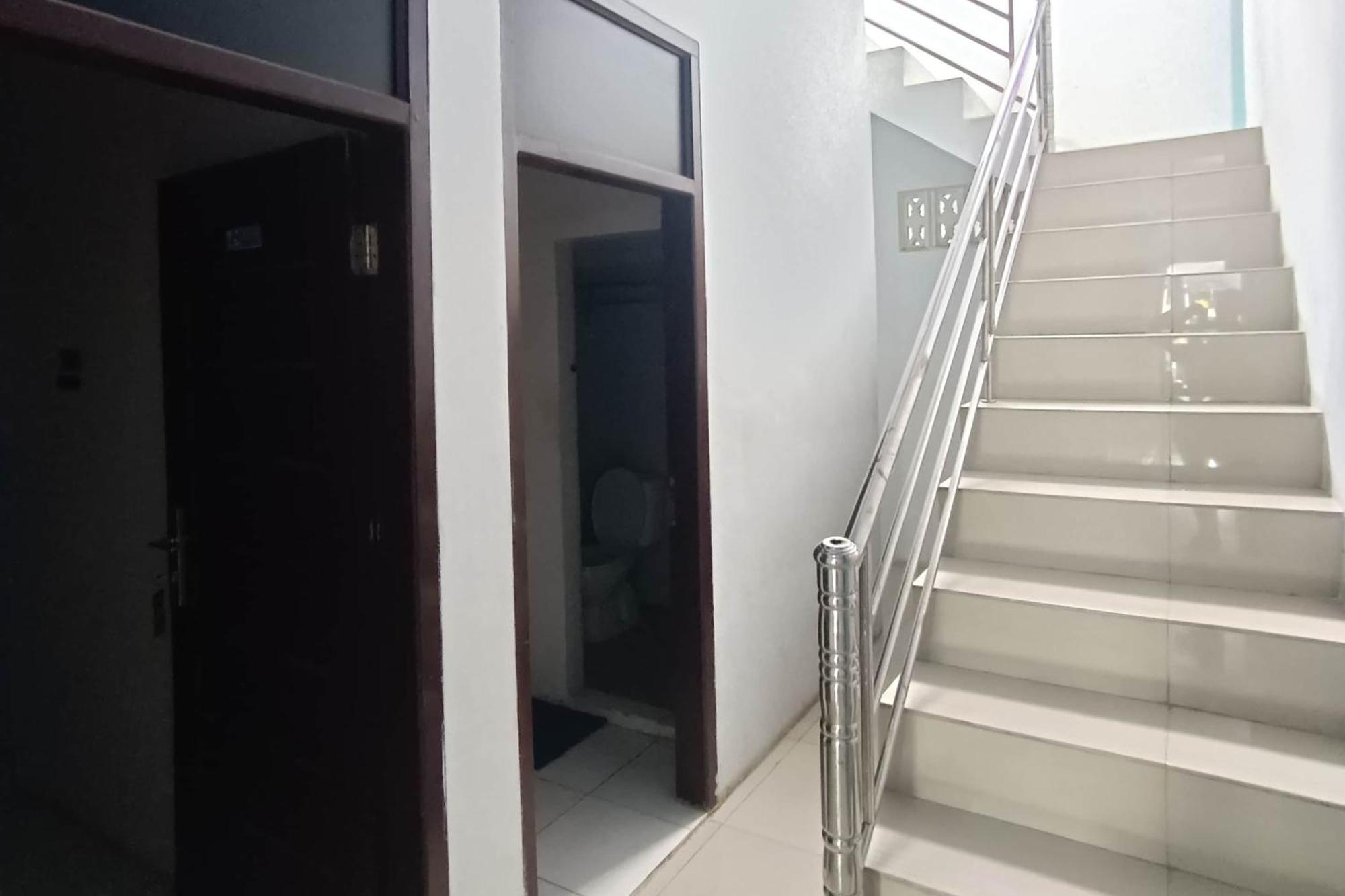 Oyo 92207 Koperasi 2* Banda Aceh